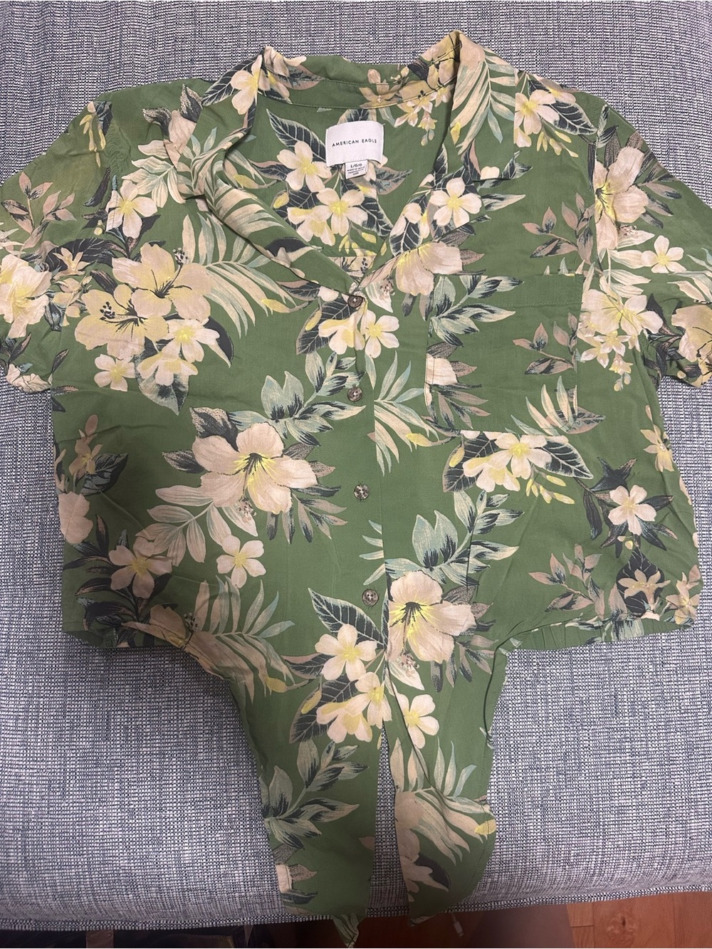 American Eagle Floral Tie-Front Button-Down